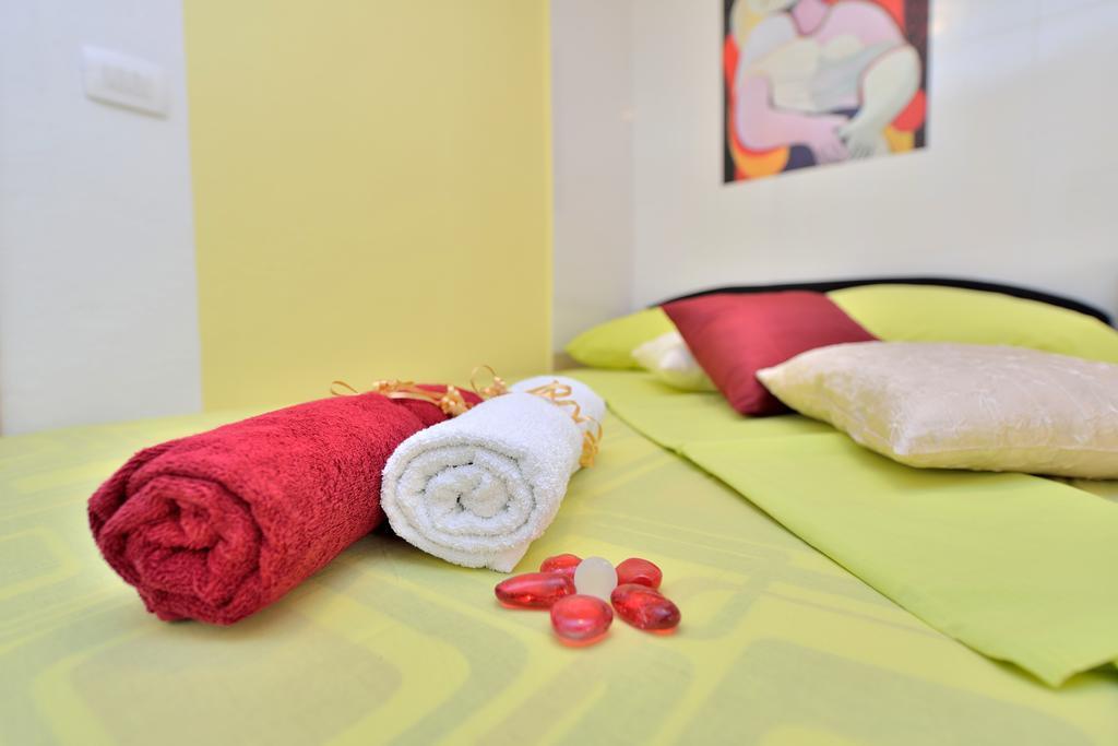 Apartments Carpe Diem Novigrad  Oda fotoğraf