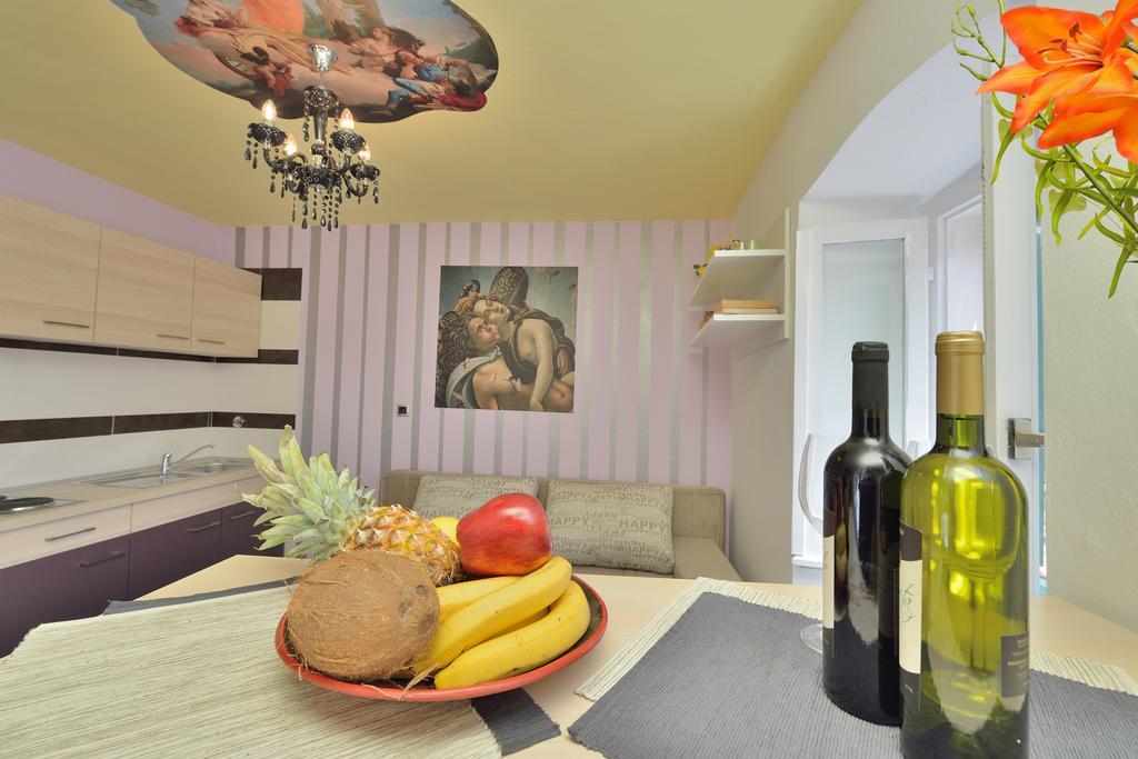 Apartments Carpe Diem Novigrad  Oda fotoğraf
