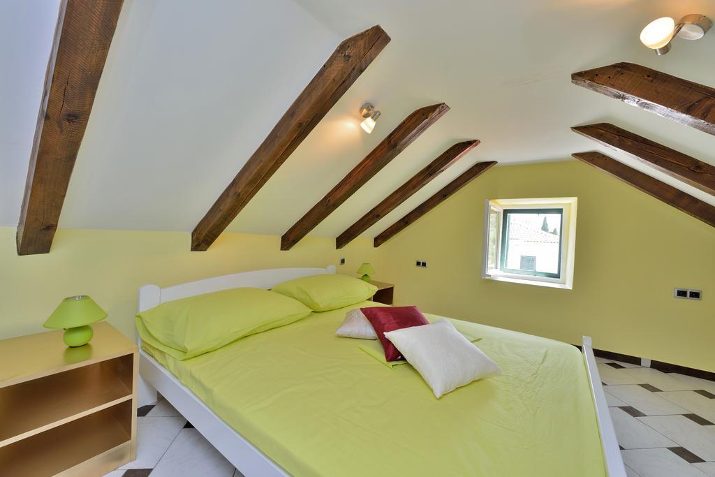 Apartments Carpe Diem Novigrad  Oda fotoğraf